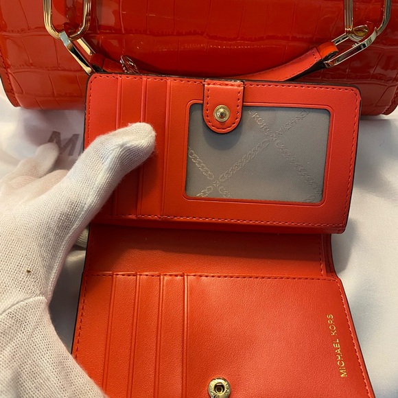 New Without Tags Michael Kors Spiced Gold Chain Coral Satchel and Wallet - Picture 13 of 16